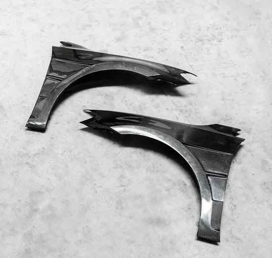 Volkswagen Golf Mk7 Carbon Fibre Vented Front Fenders