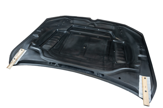 Volkswagen Golf Mk8 Nomad Style Carbon Fibre Bonnet