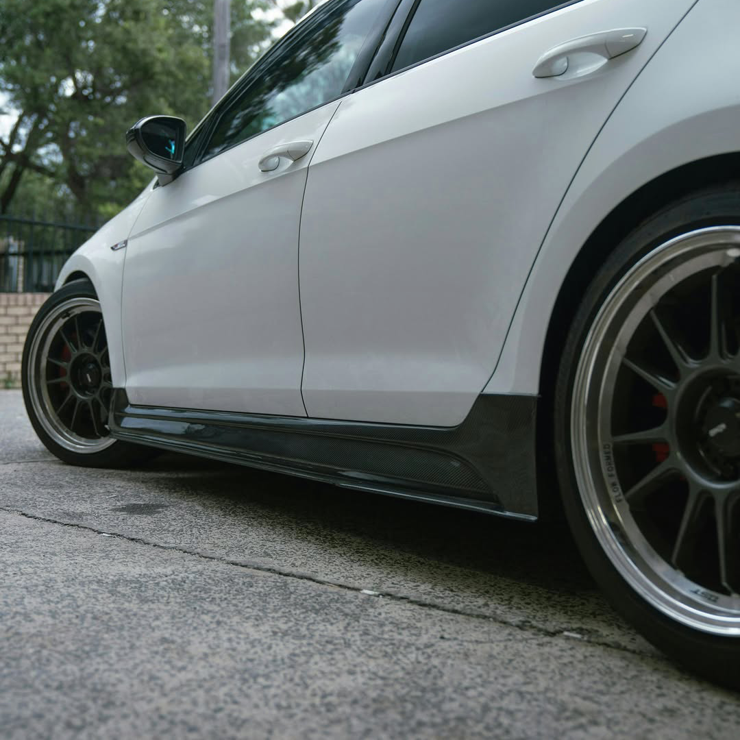 Volkswagen Carbon Fiber ASPEC Style Side Skirts for Golf MK7 & 7.5